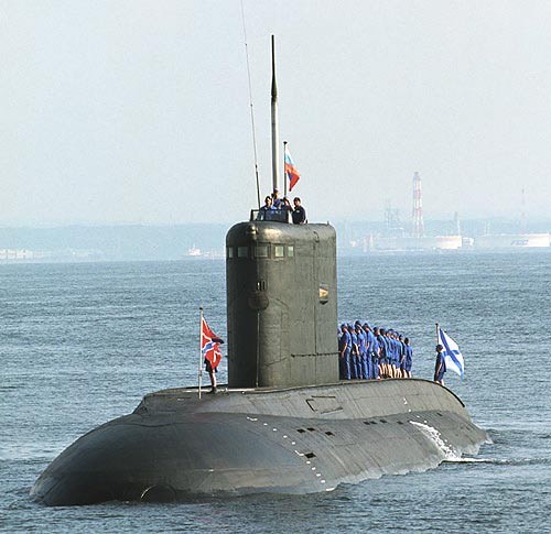 Tàu ngầm thông thường lớp Kilo của Hải quân Ấn Độ, do Nga chế tạo